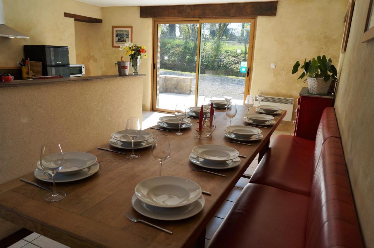 Вилла 24H Le Mans - Les Haies Gite, Near Le Mans Circuit Coulans-sur-Gee Экстерьер фото